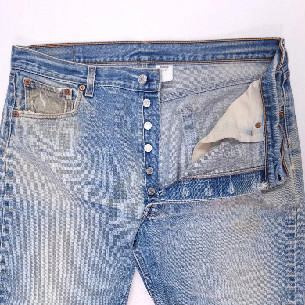 Vintage Levis 501 Mens Light Wash Distressed Straight Leg Button Fly Jeans 36x33